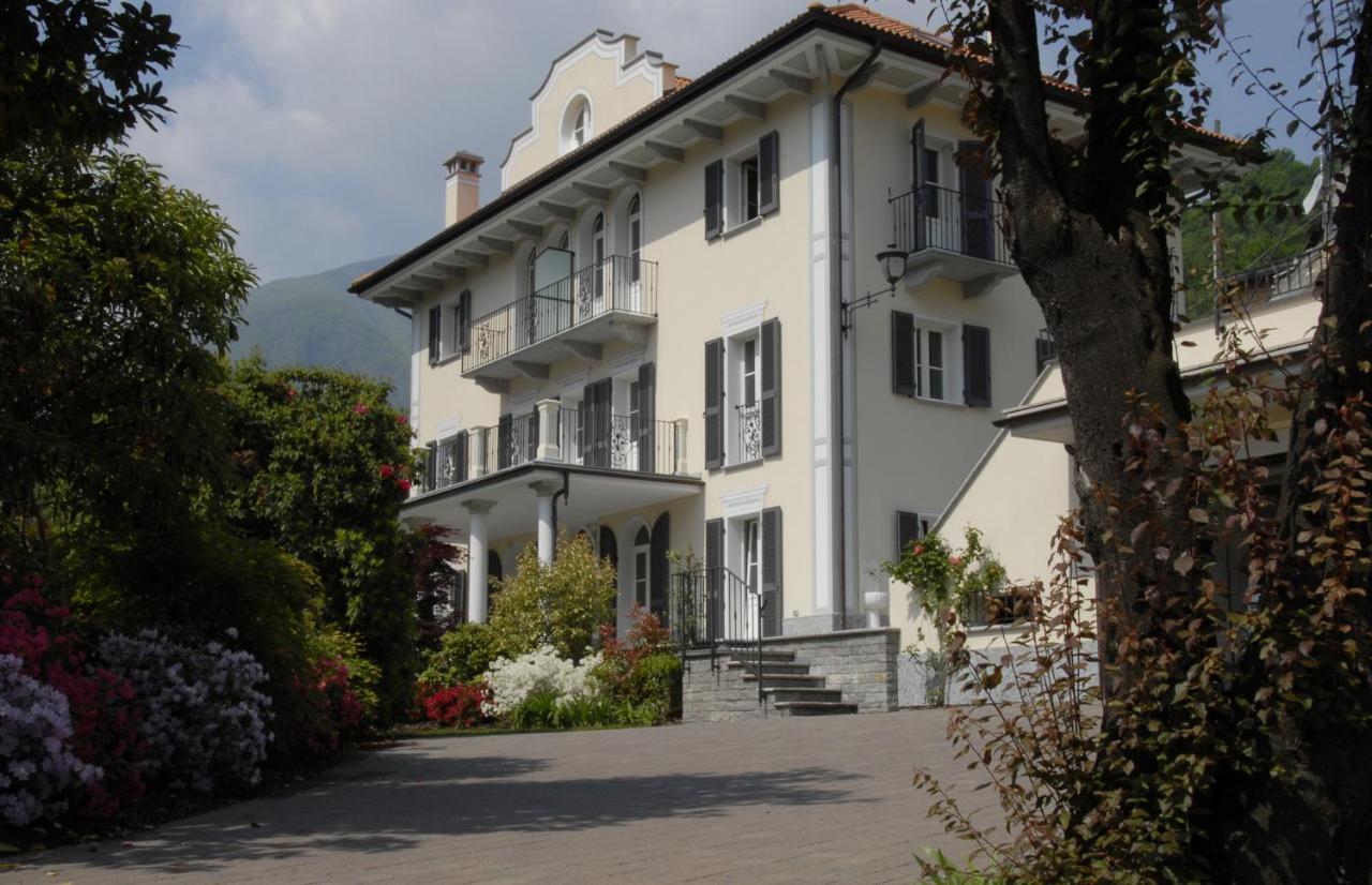 B&B Le Camelie Domodossola Bagian luar foto