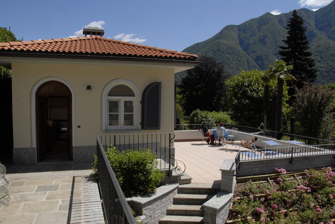 B&B Le Camelie Domodossola Bagian luar foto